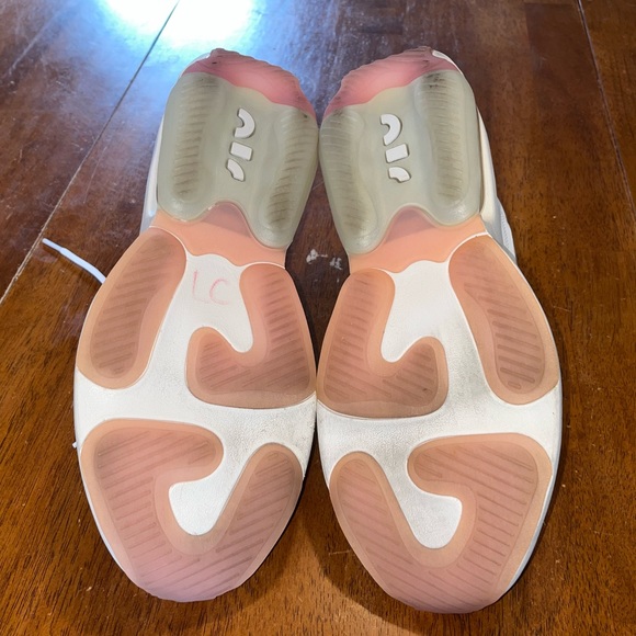 Women's Air Max Excee Sneaker - Picture 6 of 6